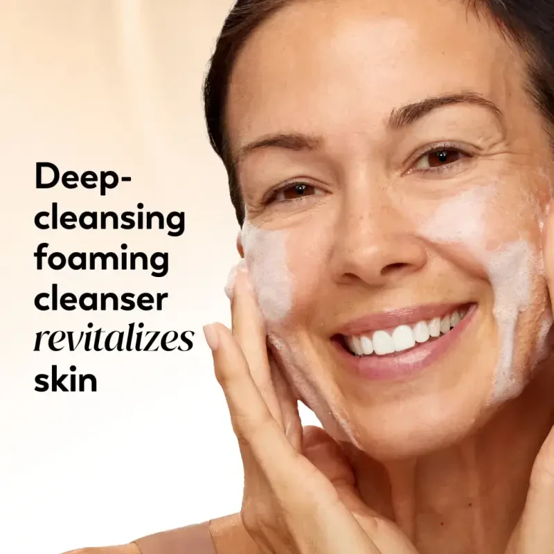 Olay Total Effects Revitalizing Foaming Facial Cleanser, All Skin Types 5.0 fl oz - 2