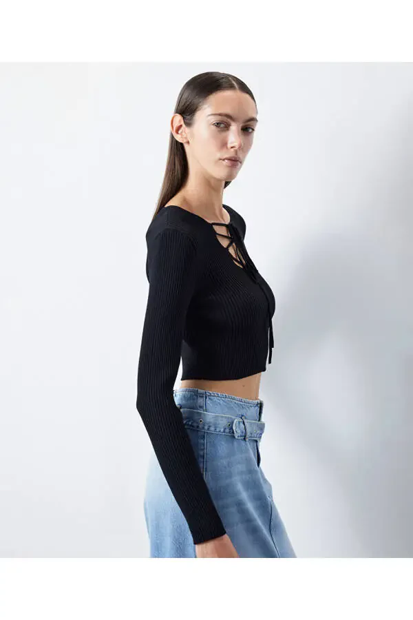 Oldindan bog'langan qisqa triko - 4