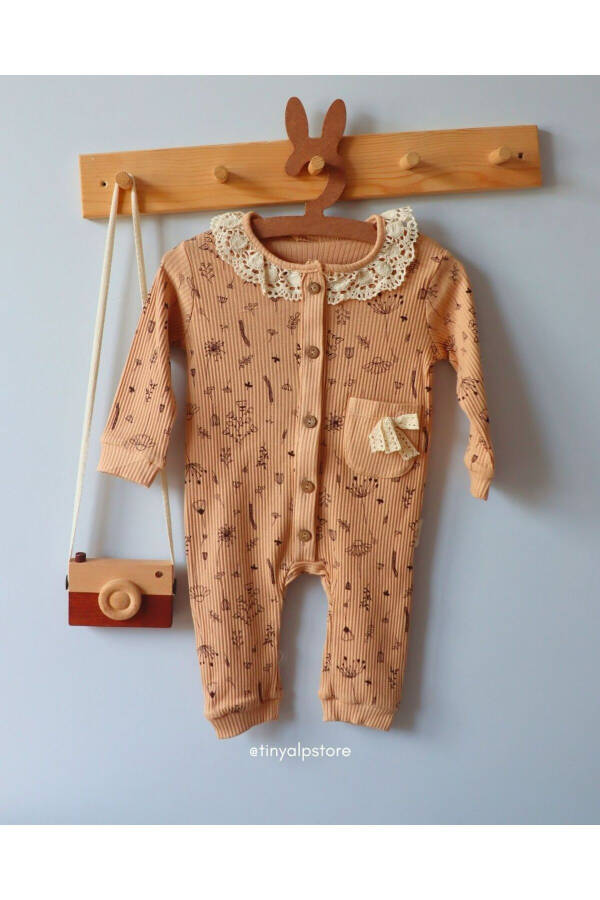 Olma guli naqshli yumshoq mato krujeva detallari - 1