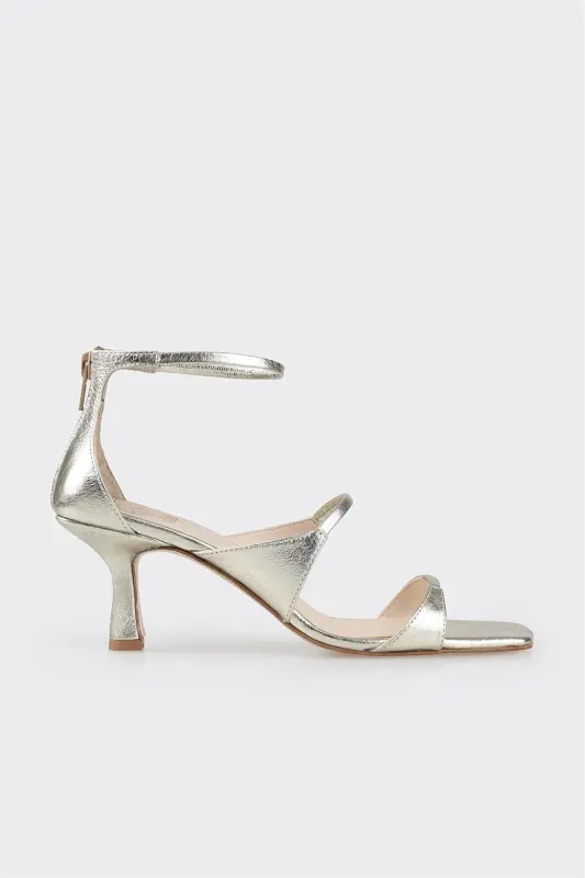 Oltin teri ayollik poshnali sandal - ELLE SHOES
