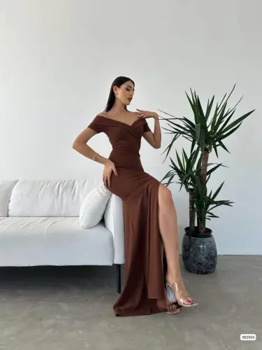 Omuz Detaylı Yakası Bağcıklı Pamuk-Polyester Kumaş Bluz - 3