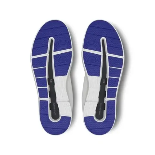 On Women's The Roger Spin Sneakers - 4