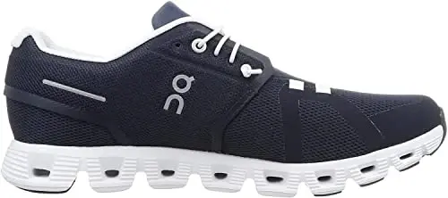 On Men's Cloud 5 Sneakers - 6