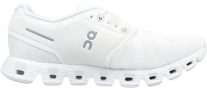 On Men's Cloud 5 Sneakers - 6