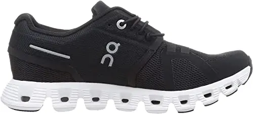 On Men's Cloud 5 Sneakers - 6