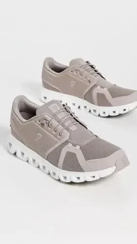 On Men's Cloud 6 Sneakers - 4