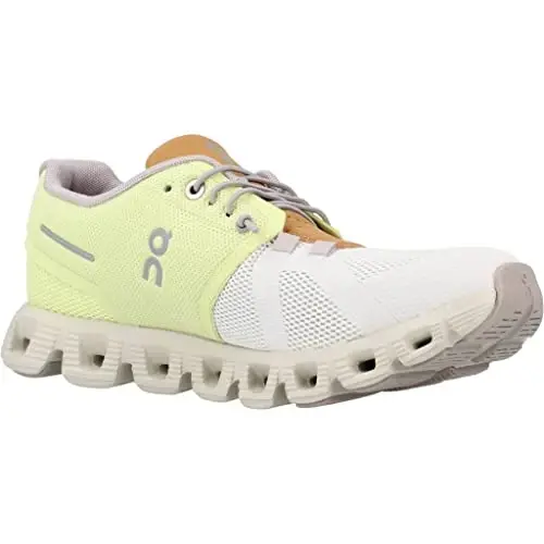 On Women's Cloud 5 Sneakers - 5