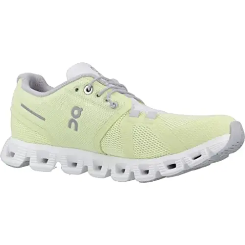 On Women's Cloud 5 Sneakers - 5