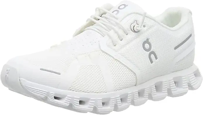 On Women's Cloud 5 Sneakers - 1