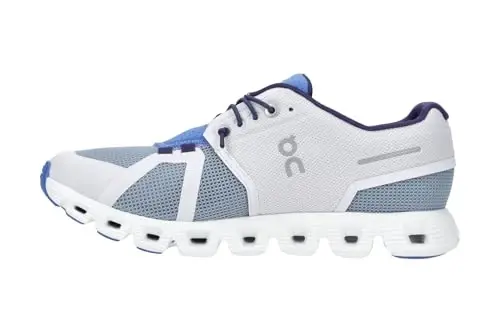 On Women's Cloud 5 Sneakers - 6