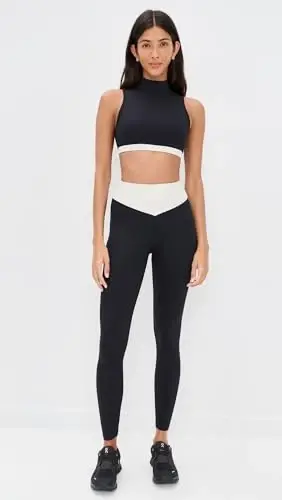 On Women's Cloud 6 Suv o'tkazmaydigan krossovkalari - 2