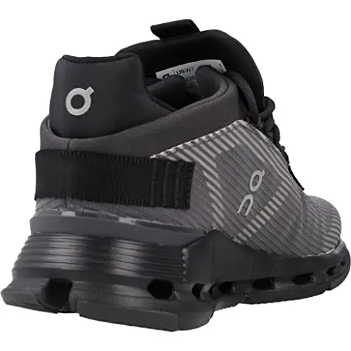 On Women's Cloudnova Sneakers - 3