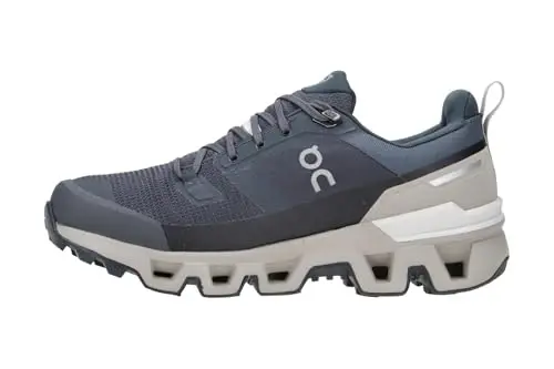 On Women's Cloudwander Waterproof Sneakers - 6