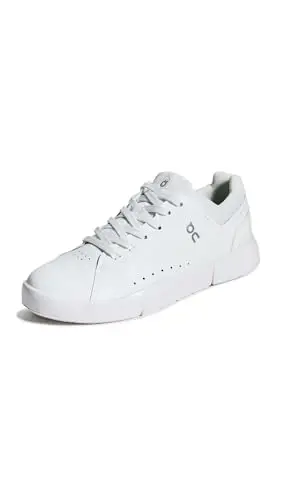 On Women's The Roger Advantage Sneakers 