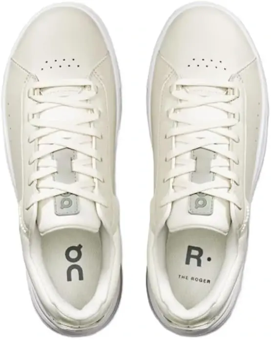 On Women's The Roger Advantage Sneakers - 3