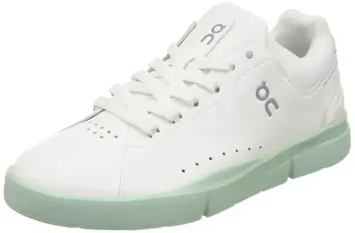 On Women's The Roger Advantage Sneakers - ON