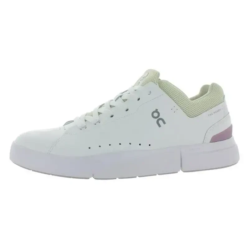 On Women's The Roger Advantage Sneakers - 5