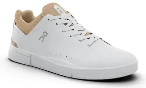 On Women's The Roger Advantage Sneakers - 3