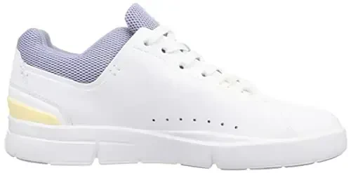 On Women's The Roger Advantage Sneakers - 7