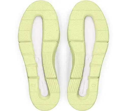 On Women's The Roger Advantage Sneakers - 4