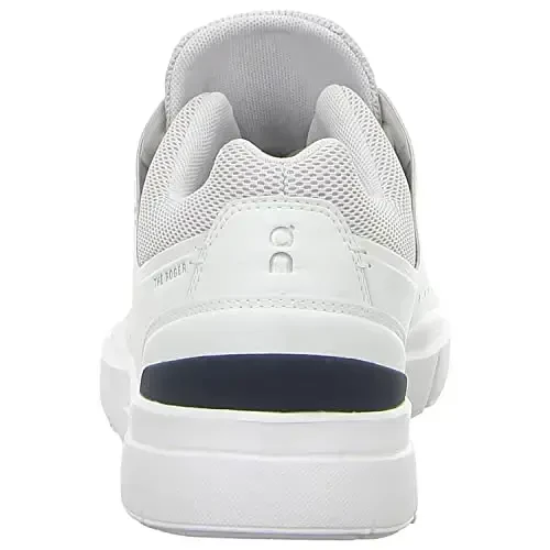 On Women's The Roger Advantage Sneakers - 5