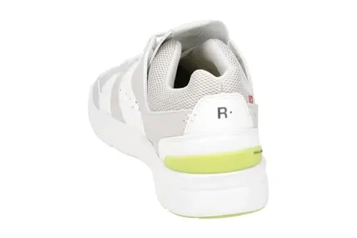 On Women's The Roger Advantage Sneakers - 6
