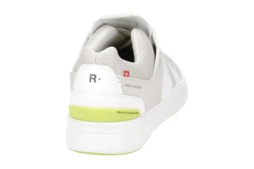 On Women's The Roger Advantage Sneakers - 7