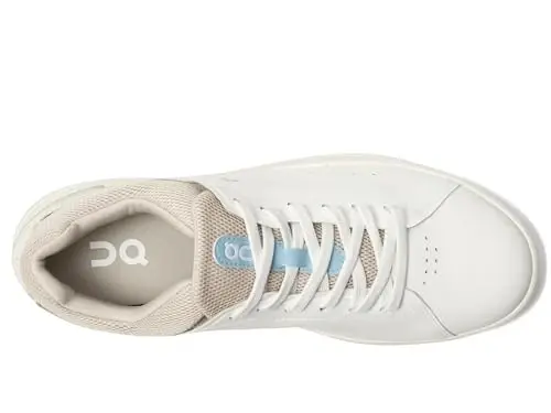On Women's The Roger Advantage Sneakers - 2