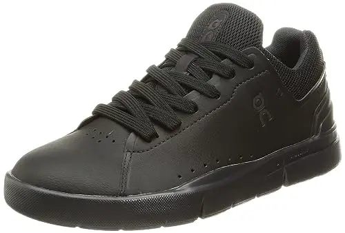 On Women's The Roger Advantage Sneakers 
