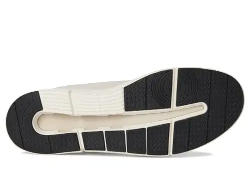 On Women's The Roger Spin Sneakers - 3