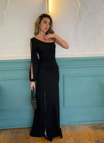 One Shoulder Open Thigh Slit Crepe Maxi Dress - 10