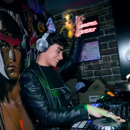 OneOdio проводные накладные наушники Hi-Res Studio Monitor & Mixing DJ Stereo Headsets с 50-мм драйверами и разъемом от 1/4 до 3,5 мм для AMP Computer Recording Podcast Keyboard Guitar Laptop - Sky Blue - 3