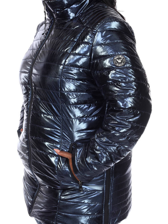 Oq Marka Ayollar uchun Katta Hajmdagi Metall Puffer Palto - 5