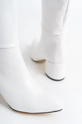 Oq o‘rta bo‘yli to‘piqli etiklar (fermuarsiз) - 4