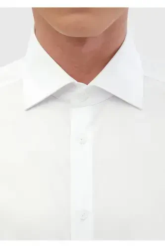 Oq rangli tekis Slim Fit to'qilgan klassik 100% paxta ko'ylak. - 4