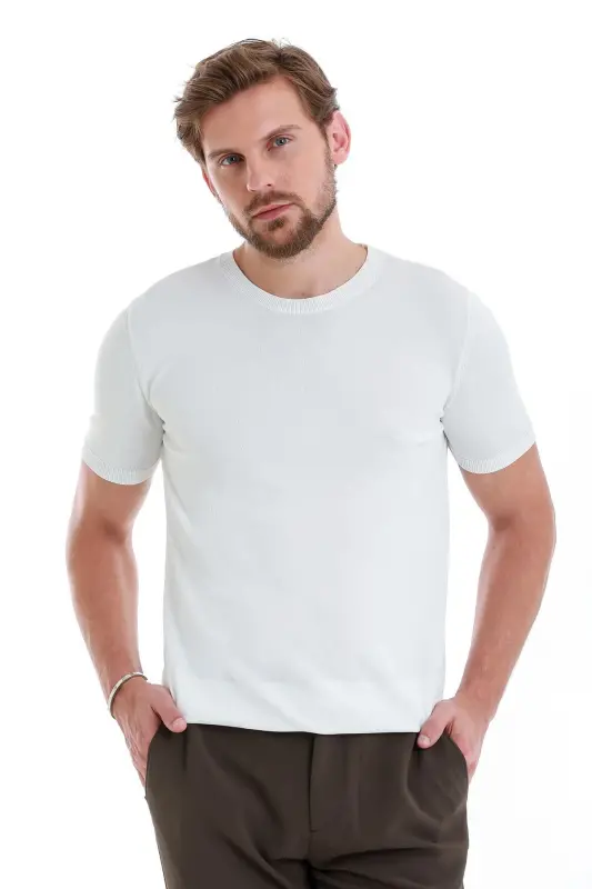 Oq Regular Fit Tekis Velosiped Yoqali Rayon Trikotaj Futbolka-Oq - 1