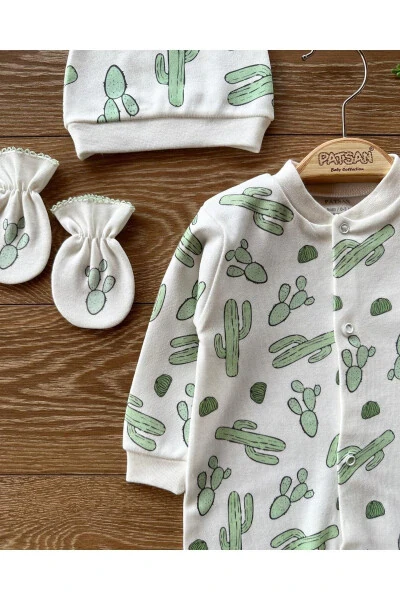 Organic 3-Piece Newborn Hospital Outing Set Gloves - 3