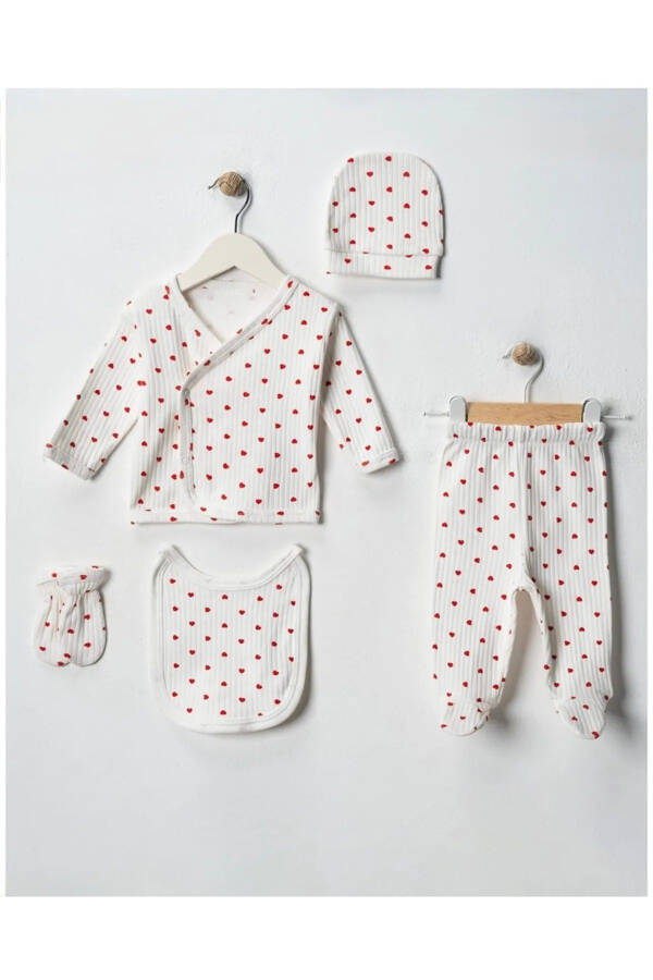 Organic 5 Piece Newborn Baby Romper Set Hospital Discharge Ribbed Ecru Fabric Red Heart Boxed 100% Cotton - 1