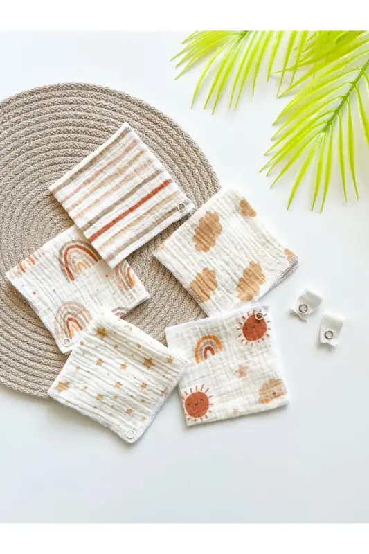 Organic Muslin Snap Baby Bib and Burp Cloths (5 Pack) - 2