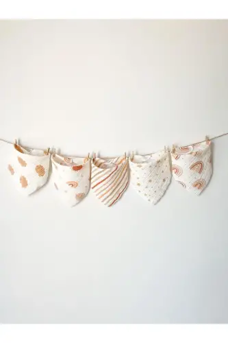 Organic Muslin Snap Baby Bib and Burp Cloths (5 Pack) - 3