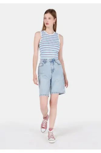 Regular Fit Yüksek Bel Yırtık Detaylı Kadın Bleach Indigo Denim Jean Şort - SENSE WASH - 1