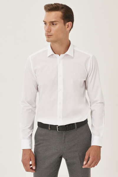Oson dazmollanadigan Non-Iron paxtali Slim Fit tor bichimli klassik yoqali oq ko'ylak - 1