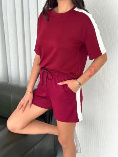 Osy Modal Yumshoq Dokulu Mato Bo'lakli Velosiped Yoqali T-shirt Qisqa Short Ikki Qismli To'plam - Bordo - 1