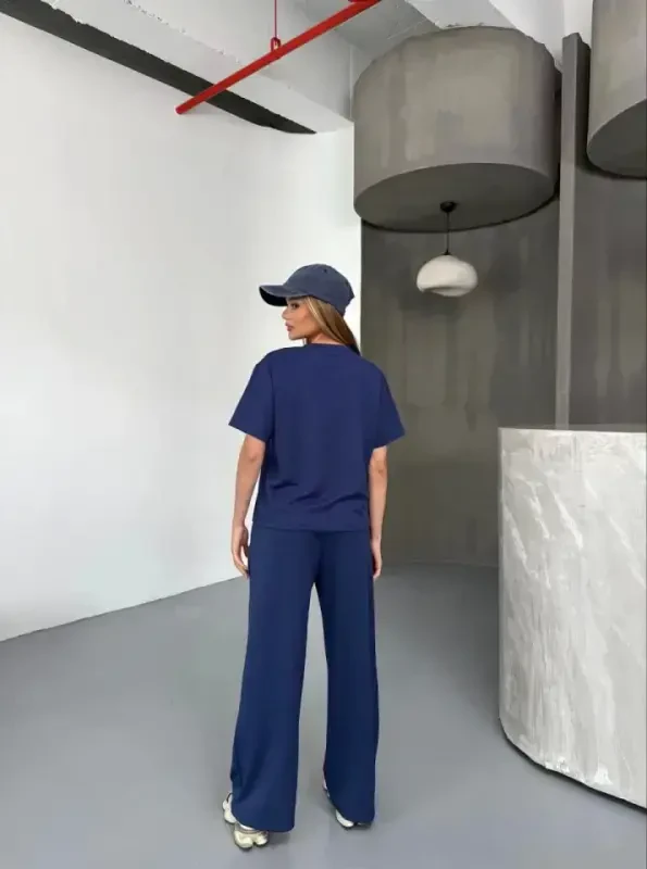 Osy Modal Yumuşak Dokulu Kumaş Kısa Kollu Bluz Rahat Pantalon Ikili Takım- Lacivert - 2