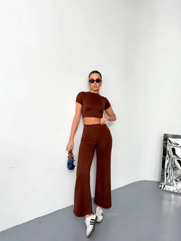 Osy Modal Yumuşak Dokulu Kumaş Kısa Kollu Crop Alt Ispanyol Paça Pantalon Ikili Takım - Kahverengi - 1
