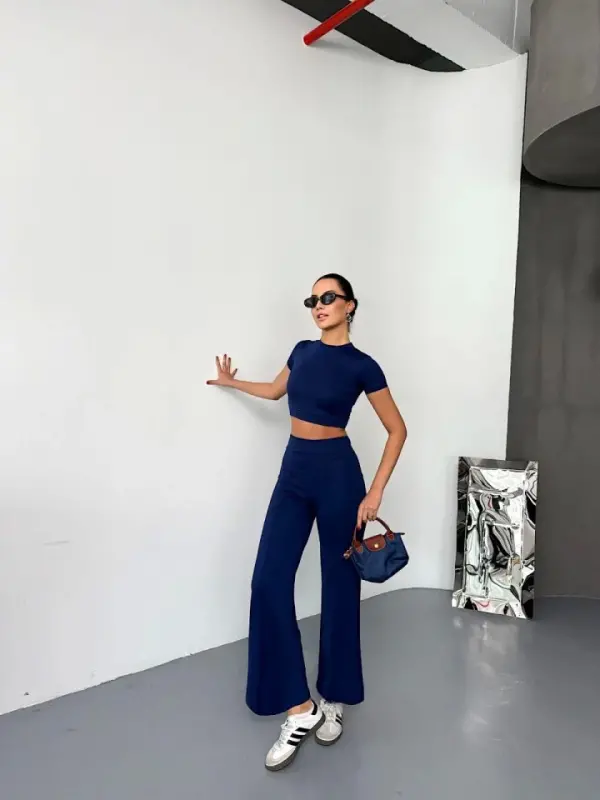Osy Modal Yumuşak Dokulu Kumaş Kısa Kollu Crop Alt Ispanyol Paça Pantalon Ikili Takım - Lacivert - 2