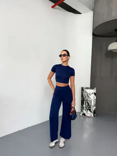 Osy Modal Yumuşak Dokulu Kumaş Kısa Kollu Crop Alt Ispanyol Paça Pantalon Ikili Takım - Lacivert - 3
