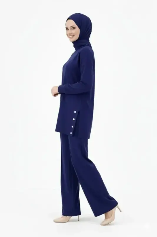 Osy Modal Yumuşak Dokulu Kumaş Modern Tesettür Takım Yandan Metal Çıtçıtlı Uzun Tunik Pantolon Set Salaş Kalıp - Lacivert - 2