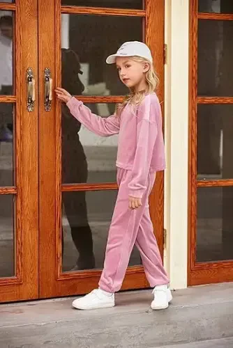 Oudiya Girls 2 Piece Outfit Sweatsuits Set Kids Velour Sweatshirts & Sweatpants Tracksuits Set for Girls - Modazone (1)