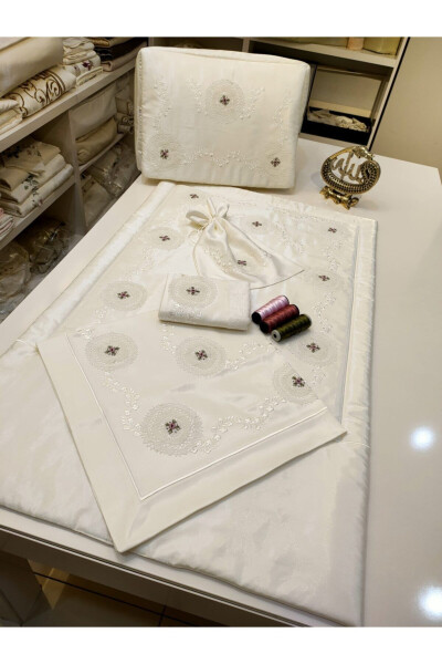 Our 5-Piece Handmade Needle Lace Rococo and Embroidered Prayer Rug Set - INCISECRETHOME